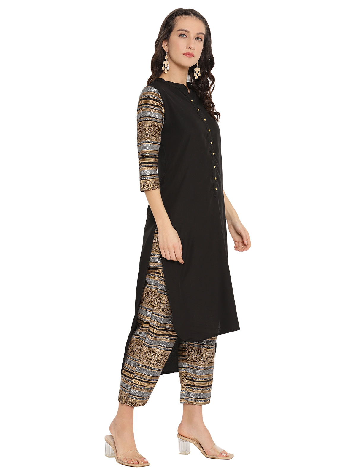 Ahalyaa Women Black & Golden Printed High Low Kurta With Trouser