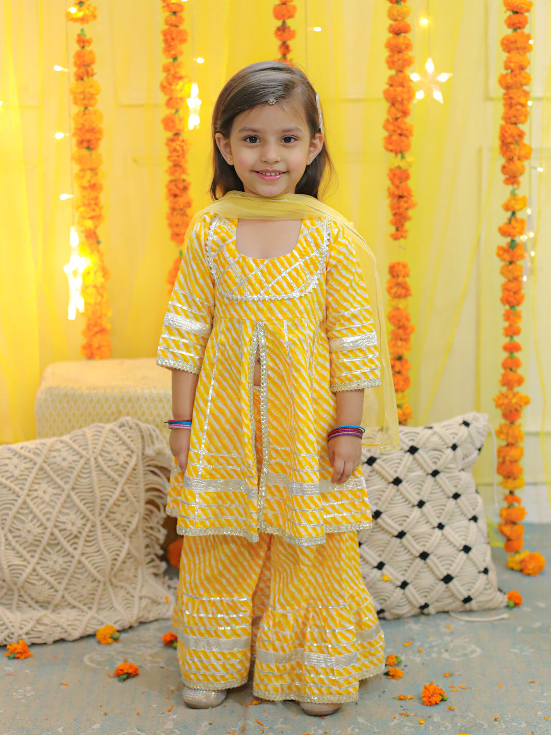 Buy NOZ2TOZ Kids Pure Cotton Printed Kurta Sharara with Dupatta for Girls -  Yellow Online at Best Price