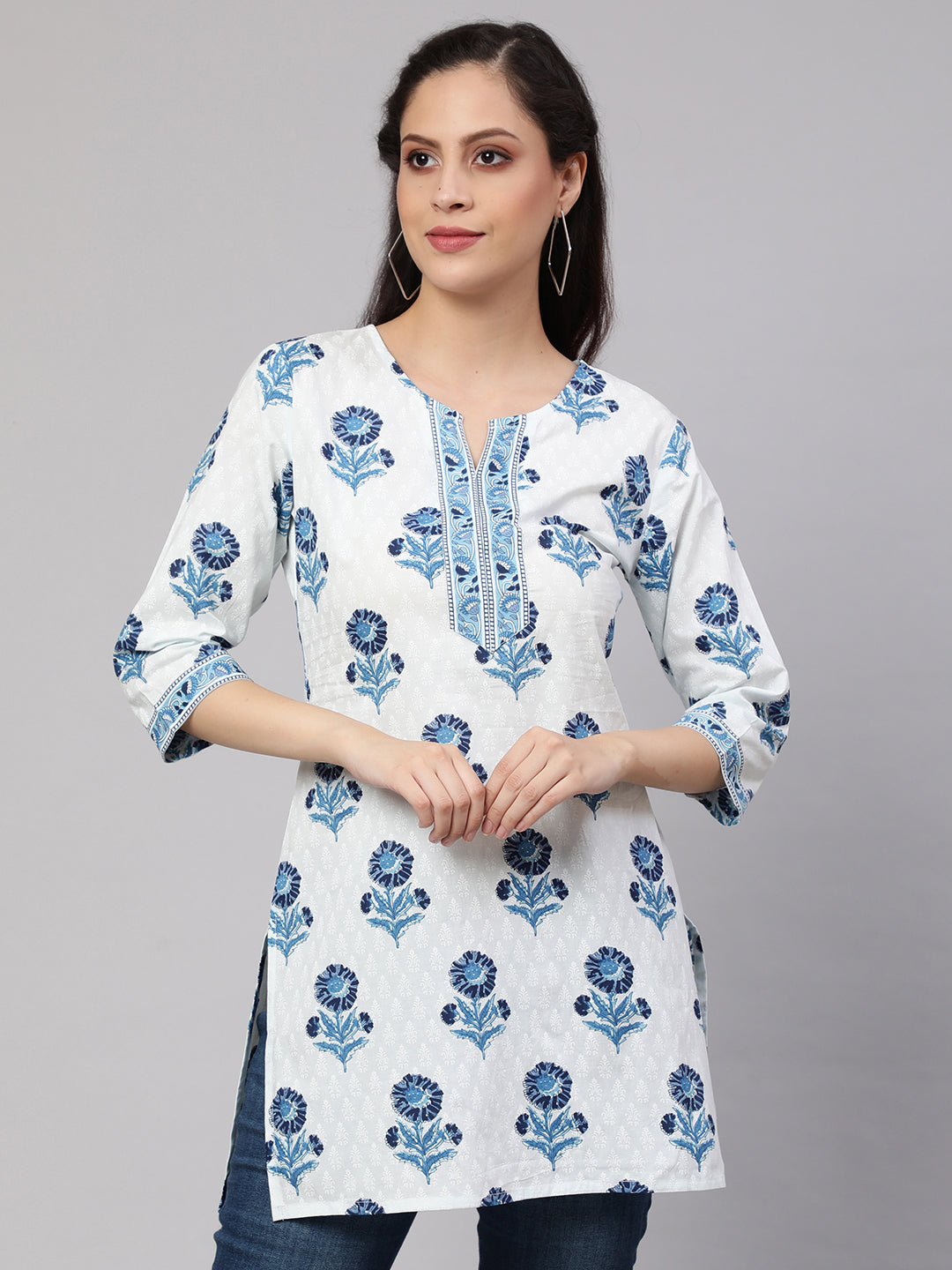 NOZ2TOZ Women Off White Printed Straight Tunic With Three Quarter Sleeves - Distacart