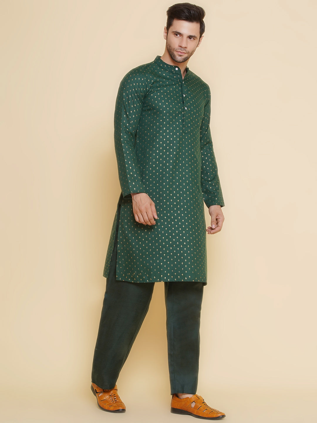 Men Green ethnic motifs Foil Printed Festive Kurta Pyjamas - Bhama - Distacart