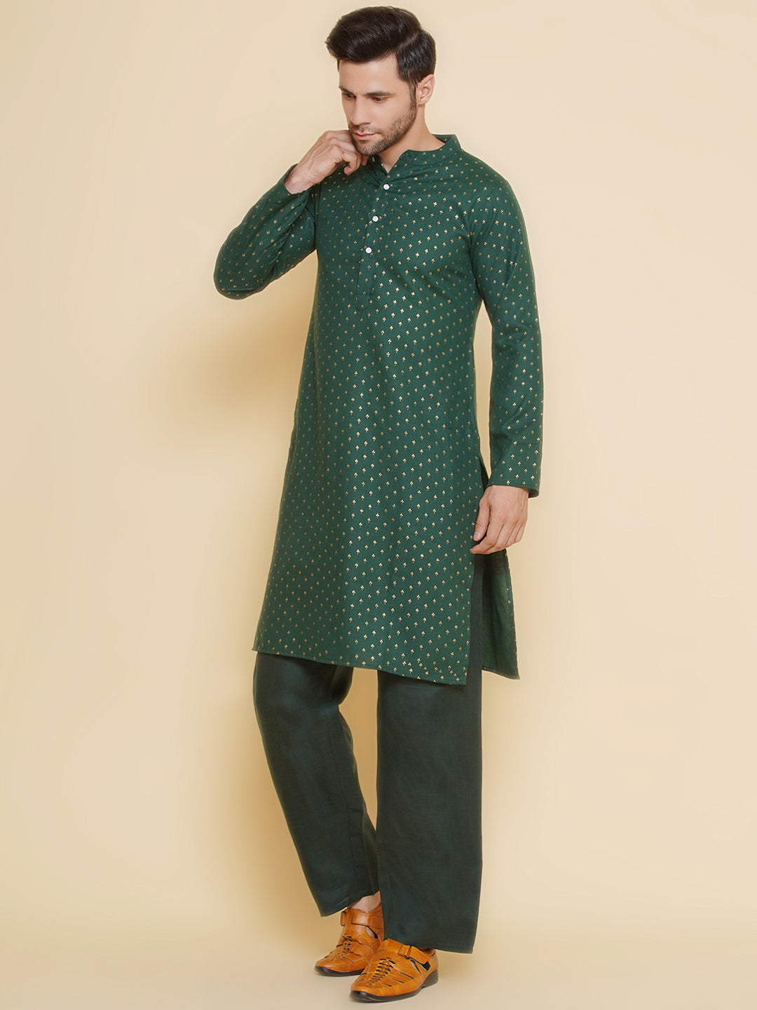 Men Green ethnic motifs Foil Printed Festive Kurta Pyjamas - Bhama - Distacart