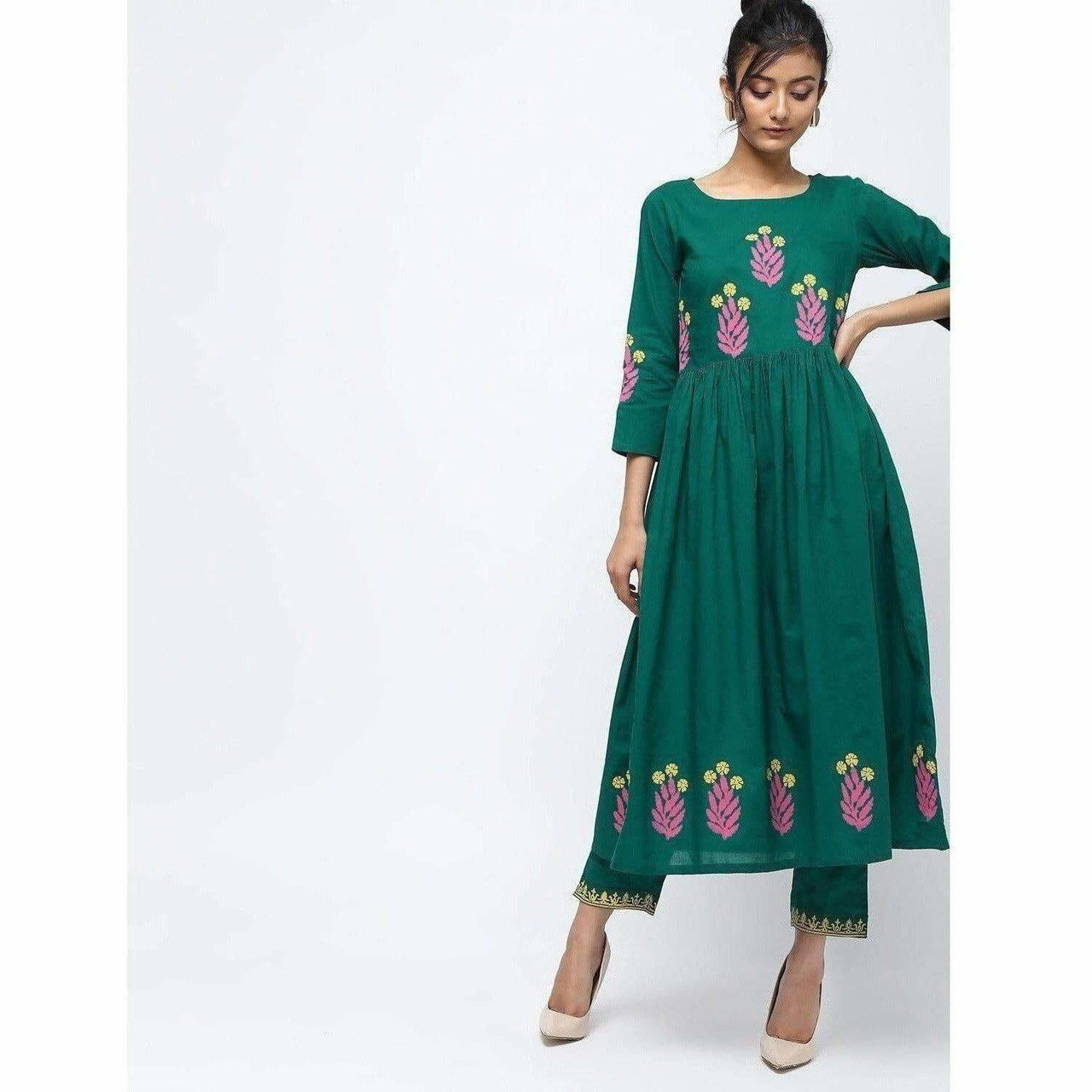 Cheera Pintuck A-Line Block Print Kurta With Border Design Straight Plazo Pant