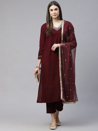 Thumbnail for Wahe-NOOR Women's Maroon Velvet Hand Work Kurta Pant With Net Dupatta Set - Distacart