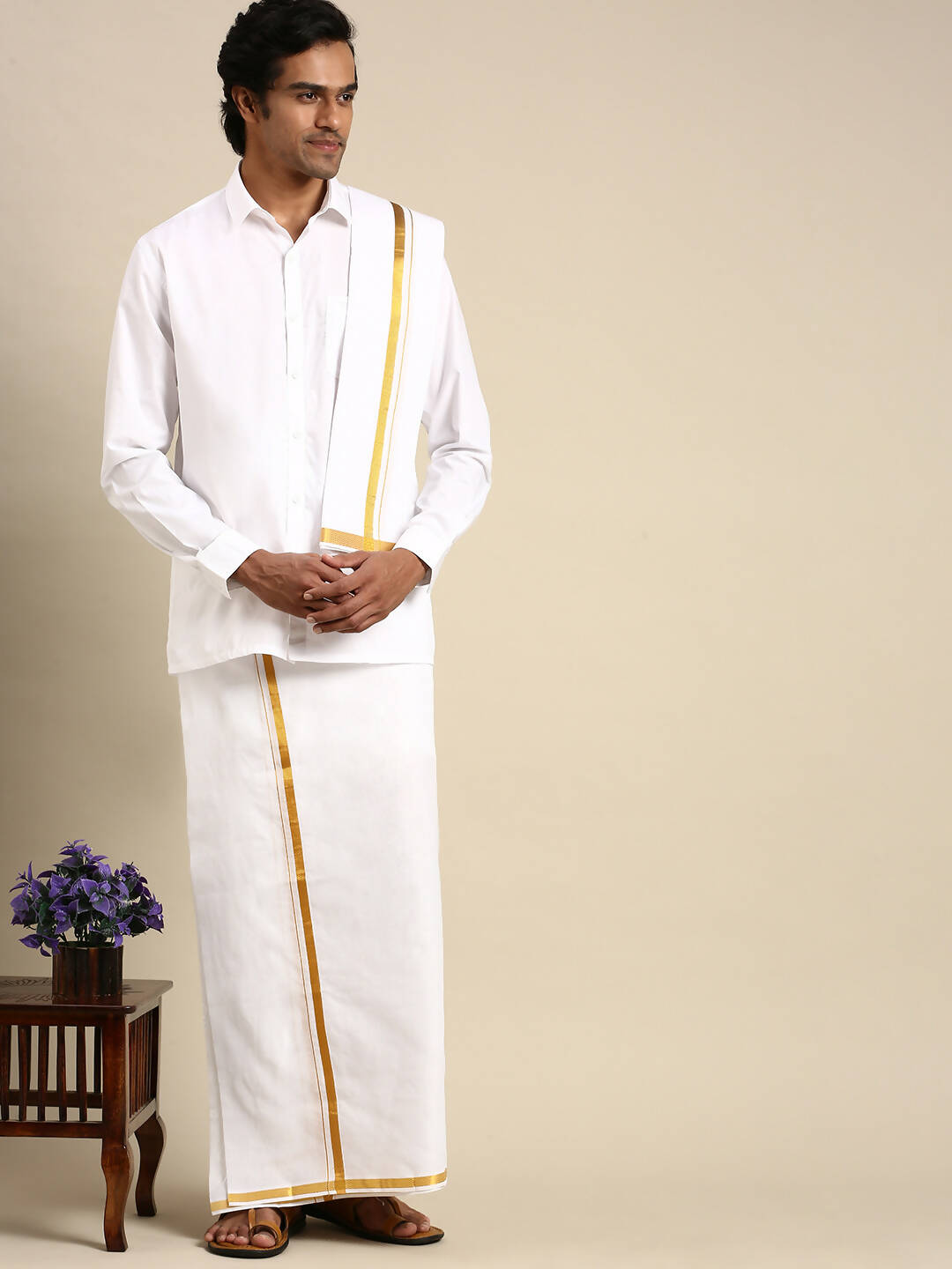 Ramraj Cotton Premium Wedding White Regular Dhoti, Shirt & Towel Set Arathi 1/2" - Distacart