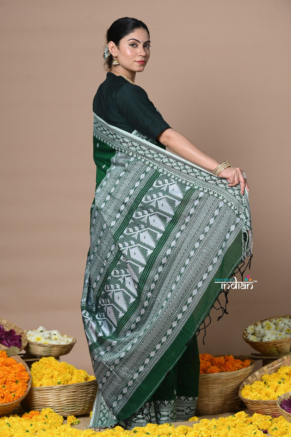 Very Much Indian Rajsi - Handloom Pure Cotton Saree with Hand-embroidered Symmetric Border - Green - Distacart