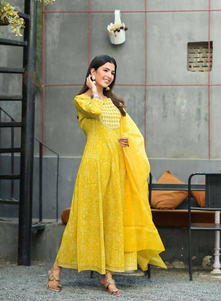 Yufta Women Yellow Handblock Printed Kurti And Trouser With Dupatta