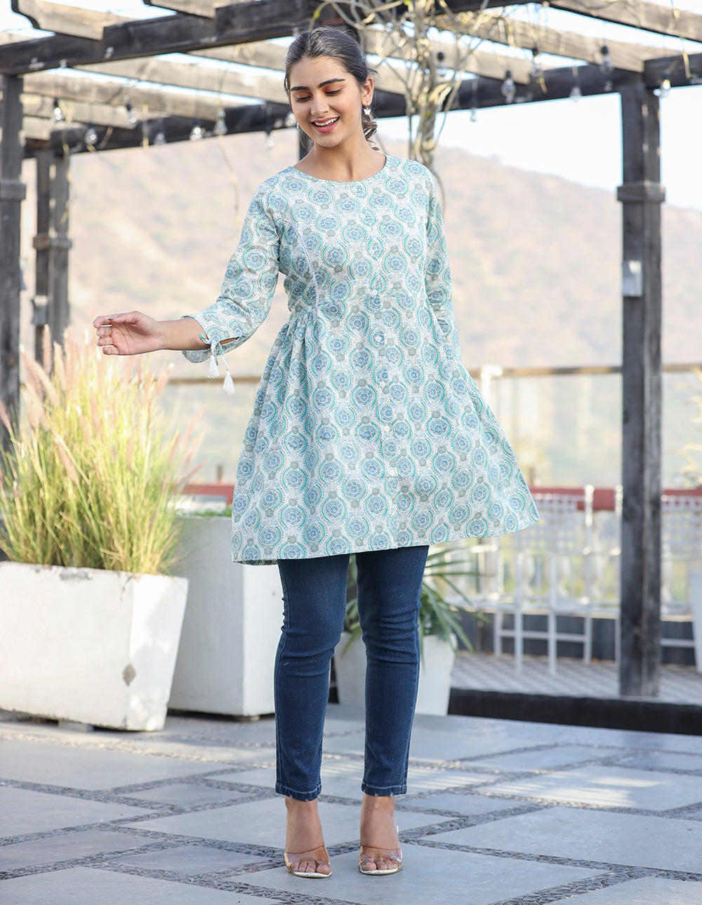 Large Printed Cotton Short Kurti at Rs 260/piece in Jaipur | ID: 24523652130