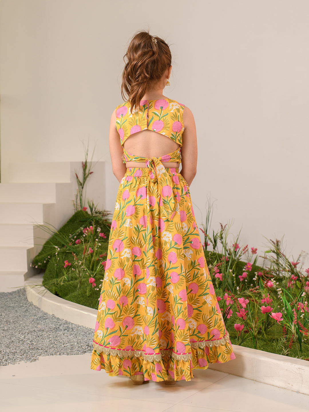 Amazon.com: Designer Heavy Silk Indian Women Party Wear Lehenga Choli  Dupatta Fancy Muslim Embroidery Work Wedding Ghagra Choli 2933 (Dark Green,  One Size) : Clothing, Shoes & Jewelry