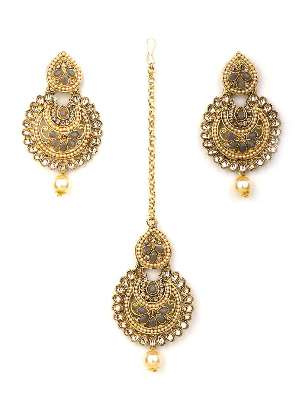 Jade and pearl beaded kundan earrings with maang tikka - set of two by  Femizen | The Secret Label