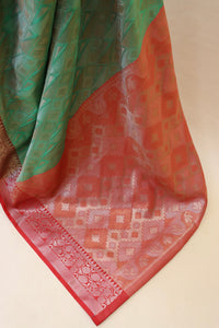 Thumbnail for Malishka Banarasi Silk Saree With Rich Contrast Wooven Pallu N Rich Wooven Border - Green - Distacart