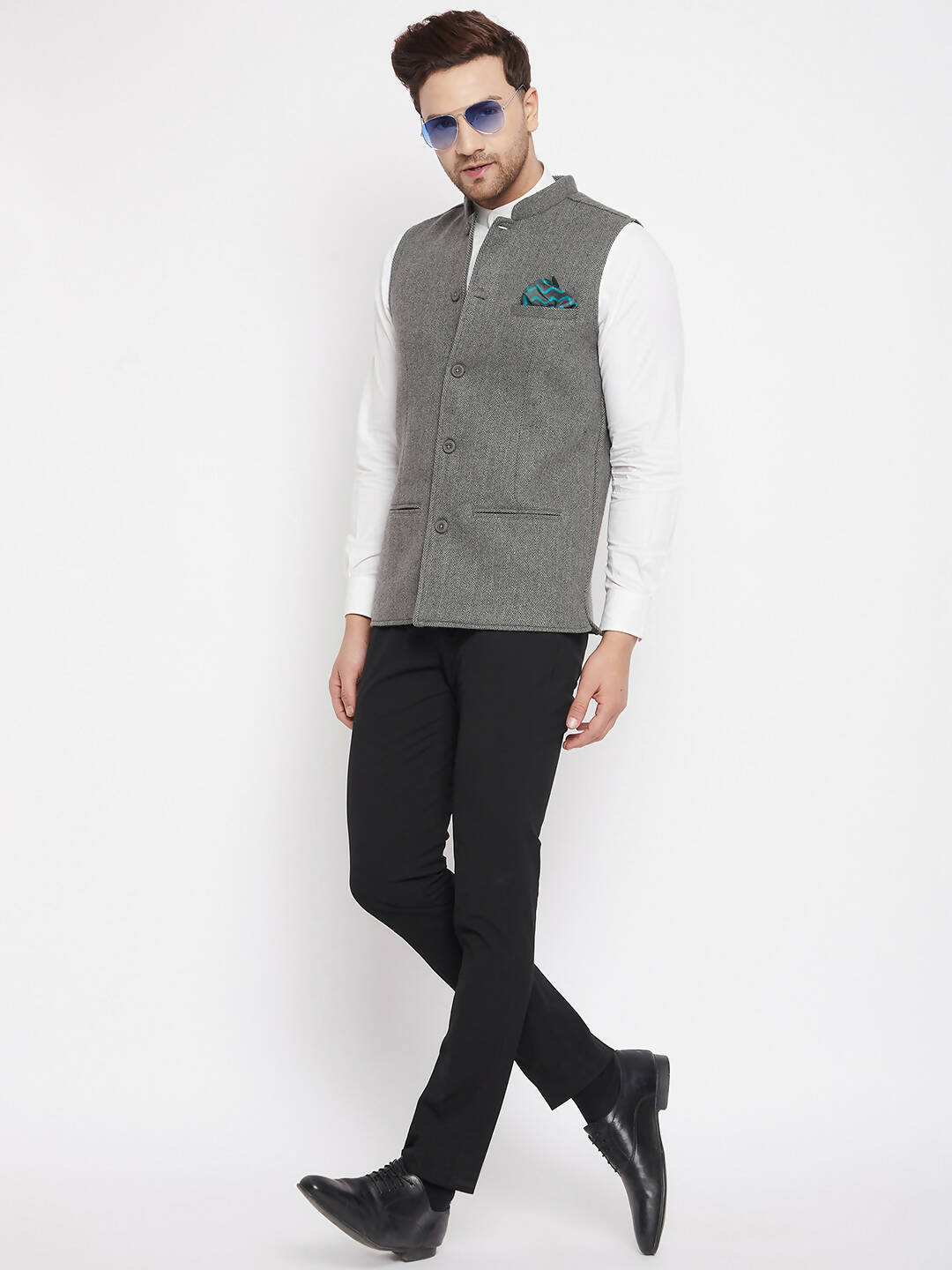 PARX Sleeveless Self Design Men Jacket - Buy PARX Sleeveless Self Design  Men Jacket Online at Best Prices in India | Flipkart.com