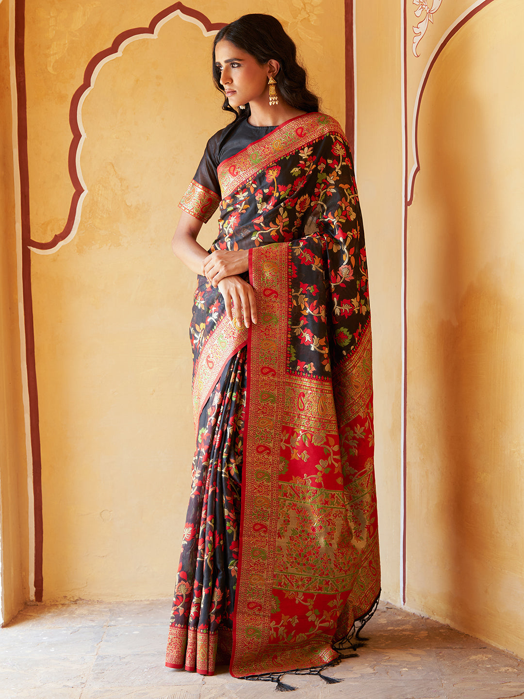 Black Chanderi Silk Saree With Gold and Silver Zari – www.soosi.co.in