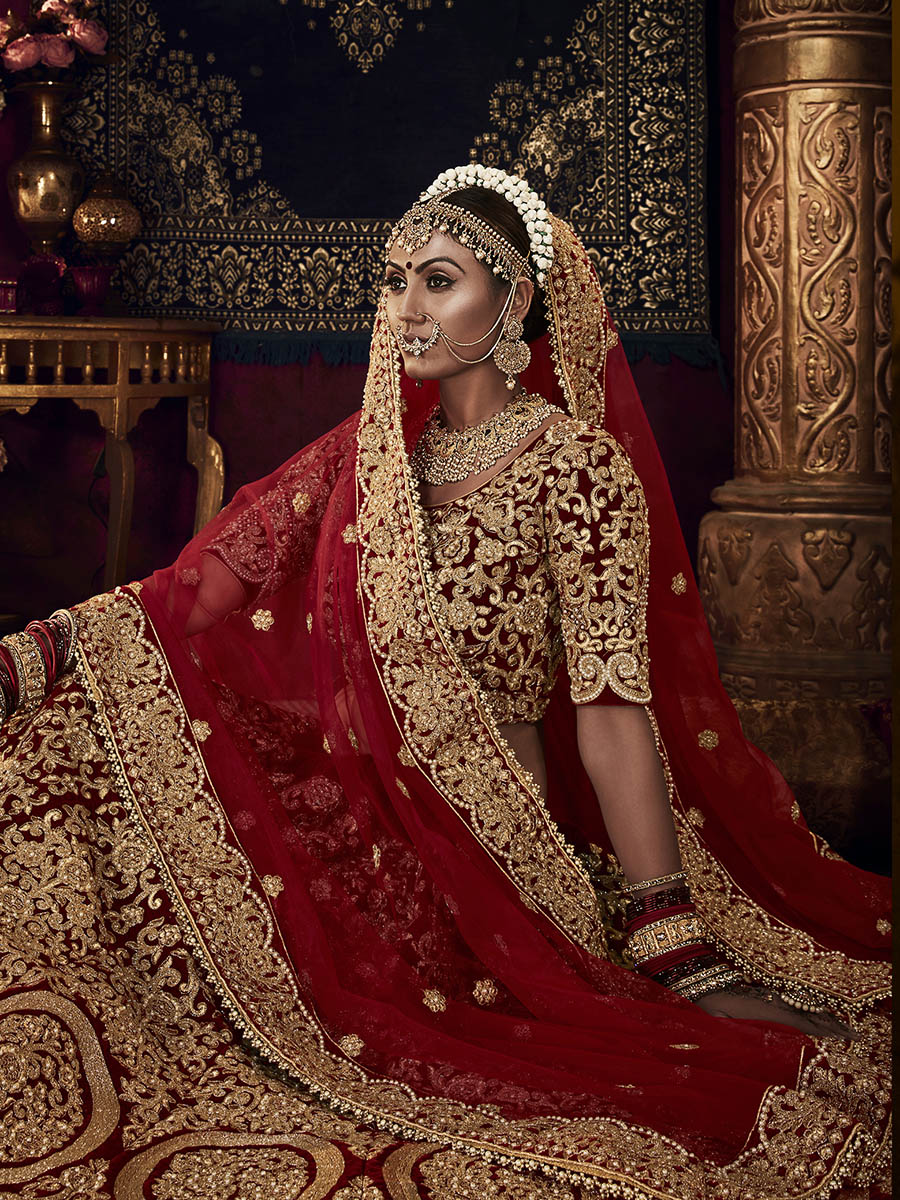 RED COLOR HEAVY BRIDAL LEHENGA AT WHOLESALE RATE – Vastra Creation