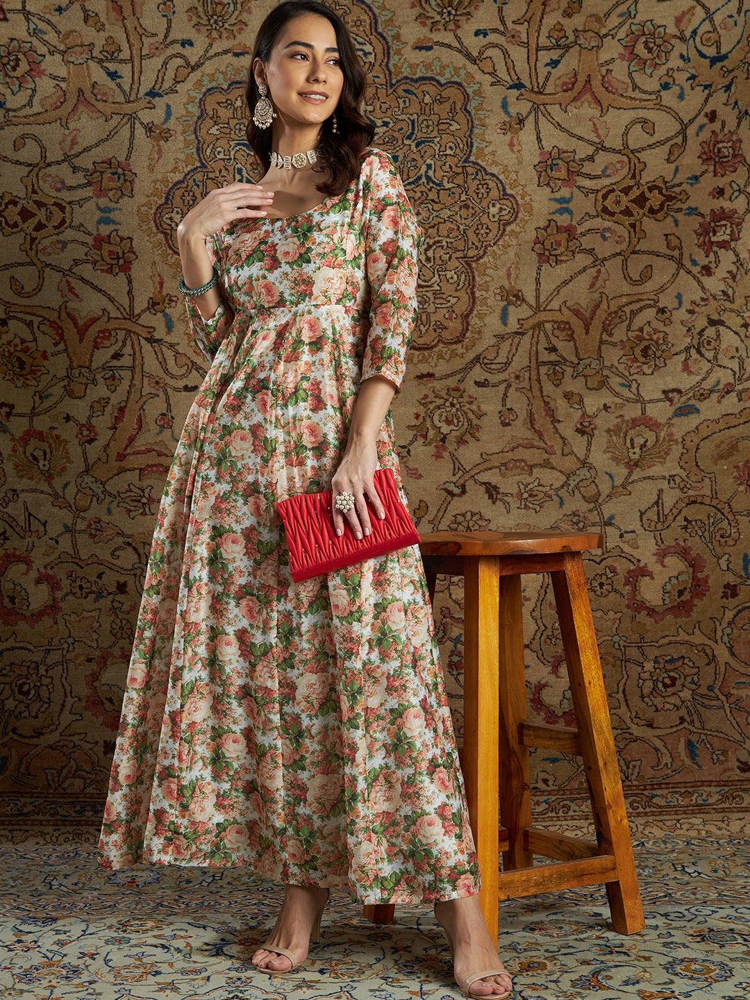 Buy Lyush Women's Green Contrast Border Anarkali Maxi Dress Online at Best  Price | Distacart