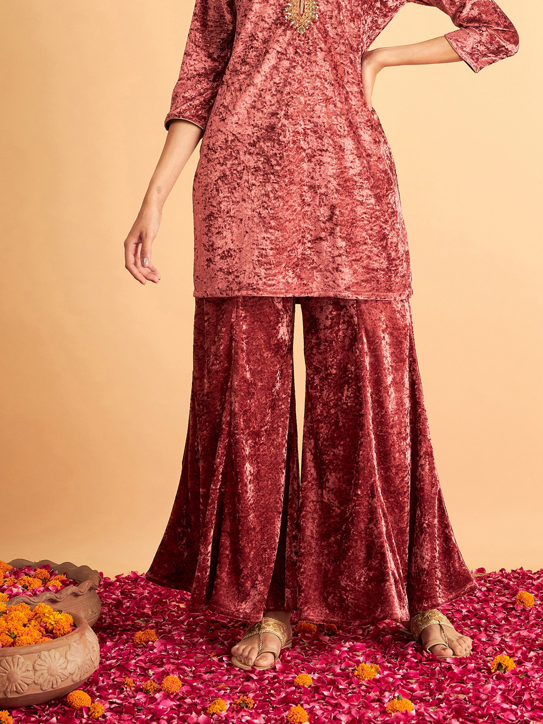 Pakistani Dresses Custom Brocade Pants Velvet Kurta for Woman - Etsy |  Kurti designs party wear, Party wear dresses, Designer party wear dresses