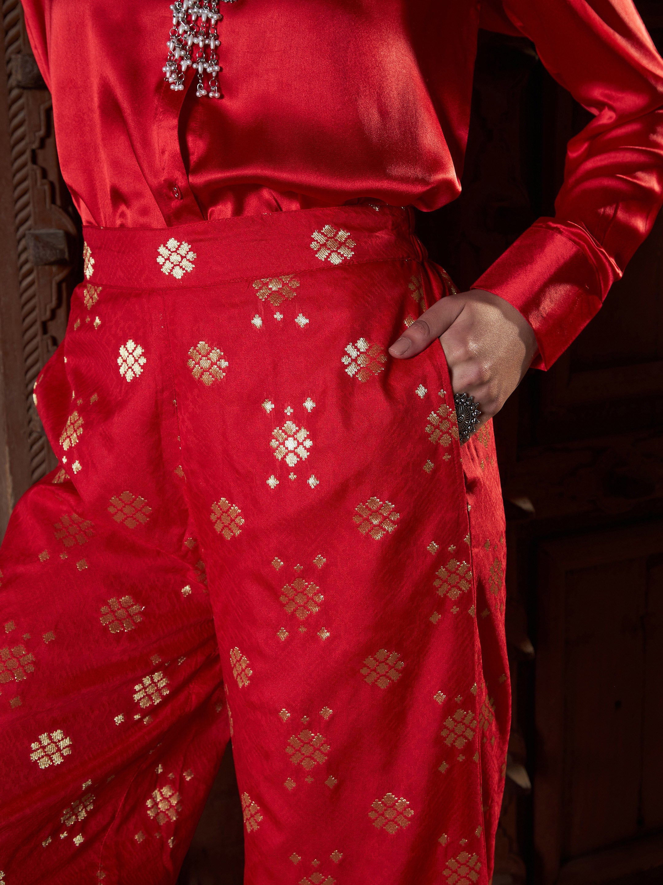 Women's Red Fitted Satin Shirt - Double Cuffs