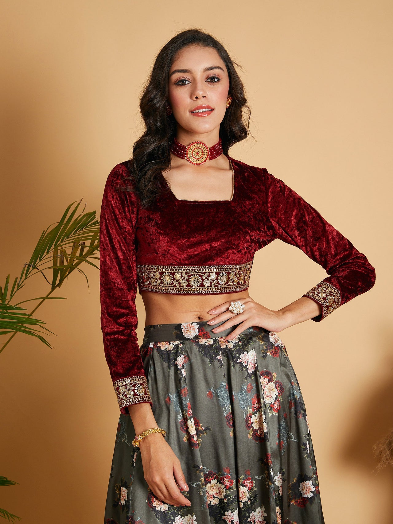 Lyush Women Maroon Velvet Embroidered Crop Top - Distacart