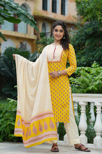 Thumbnail for Women's Yellow Rayon Blend Straight Suit Set - Rasiya - Distacart