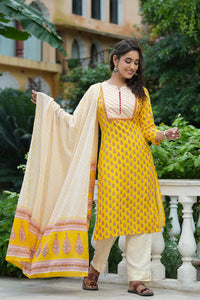 Thumbnail for Women's Yellow Rayon Blend Straight Suit Set - Rasiya - Distacart