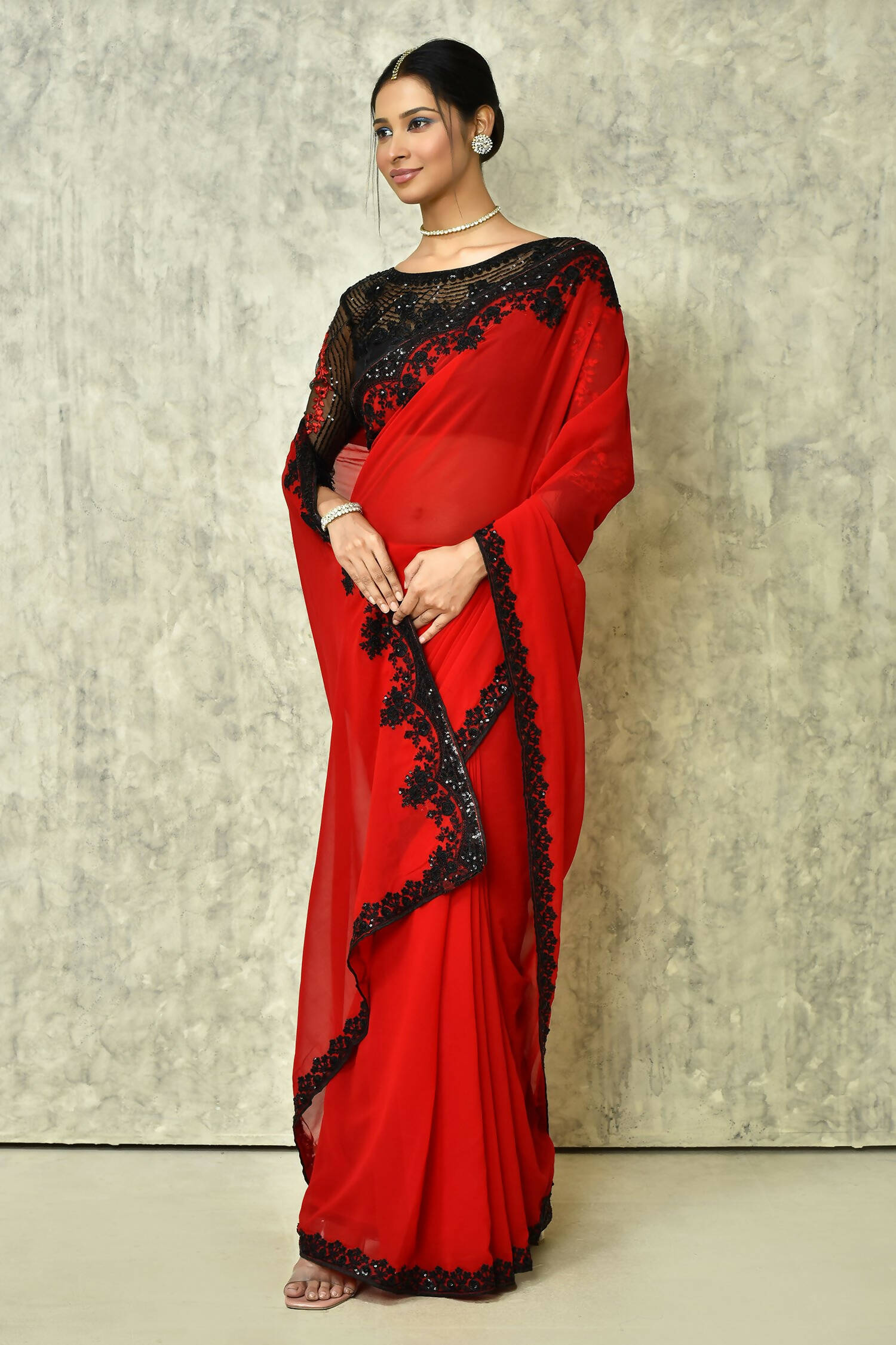 Plain Red Sarees: Buy Latest Designs Online