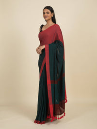 Thumbnail for Suta Green Red Colourblocked Pure Cotton Saree - Distacart