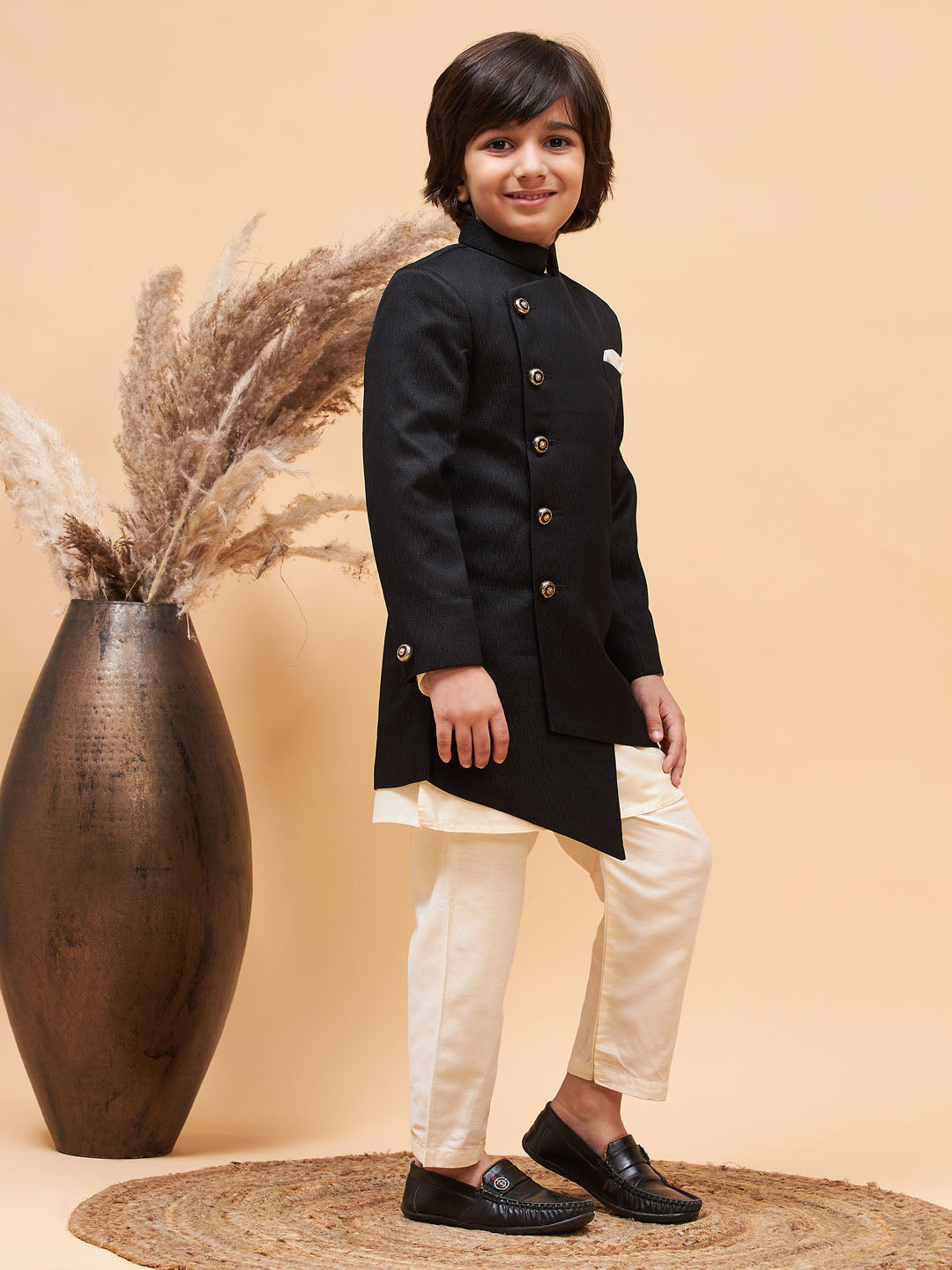 Western style kurta discount pyjama