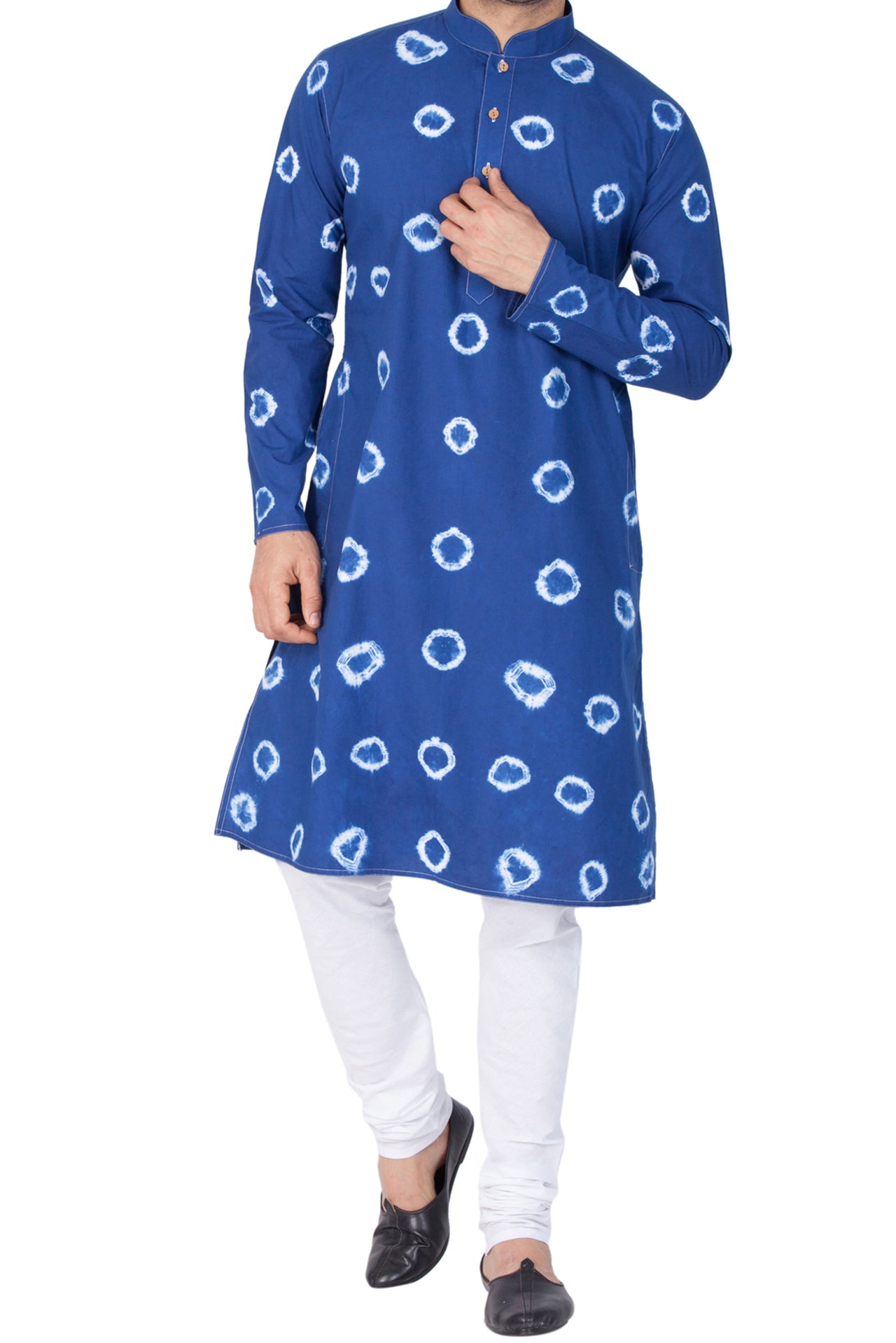 Vastramay Men's Blue Cotton Blend Kurta Pyjama Set - Distacart