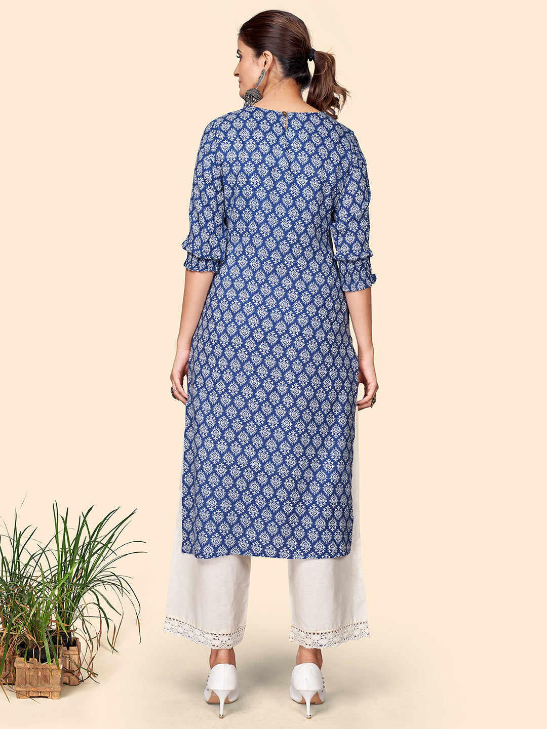 NOZ2TOZ Women's Print & Mirror Work Straight Cotton Blue Stitched Kurta - Distacart