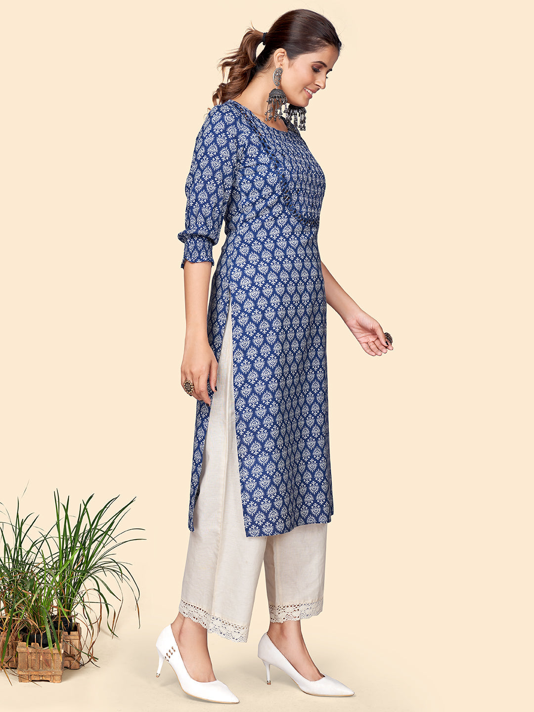 NOZ2TOZ Women's Print & Mirror Work Straight Cotton Blue Stitched Kurta - Distacart