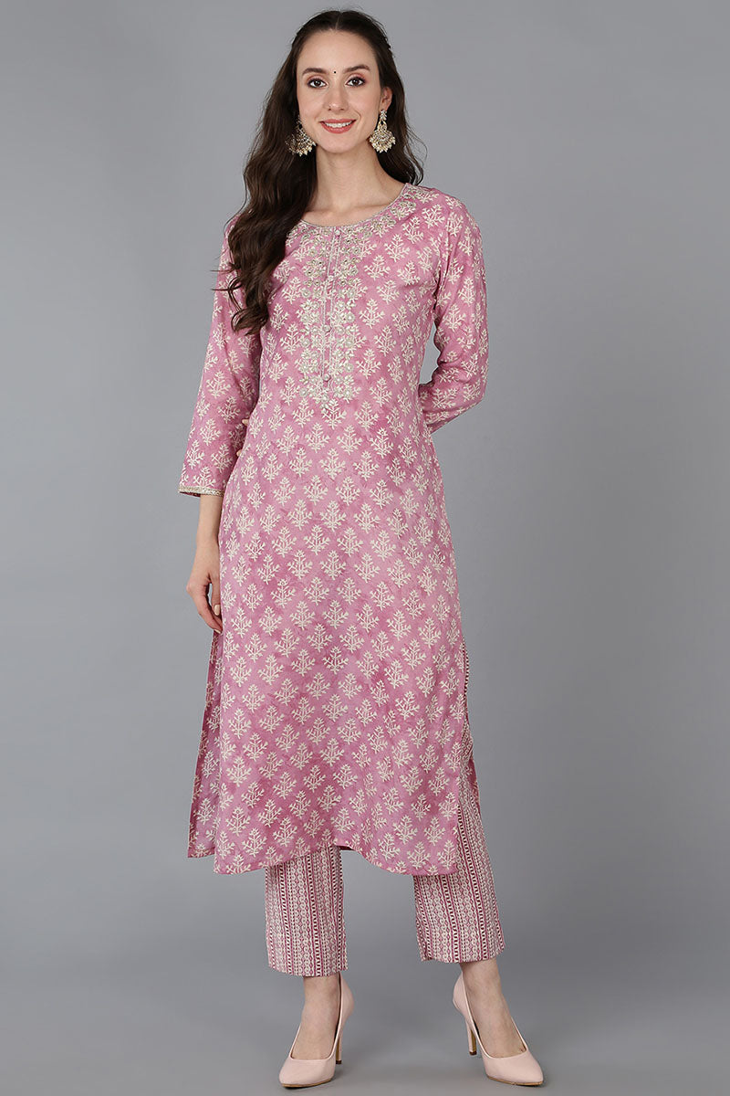 Women's Pink Silk Blend Ethnic Motifs Embroidered Straight Kurta - Rasiya - Distacart