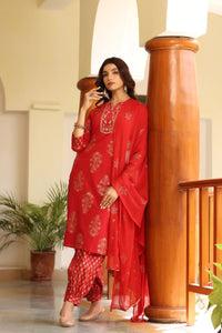 Thumbnail for Women's Cotton Red Embroidered Work Straight Kurta Pant Dupatta Set - Rasiya - Distacart