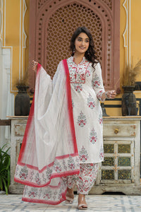 Thumbnail for Women's Off White Printed Cotton Kurta, Salwar, and Dupatta - Rasiya - Distacart