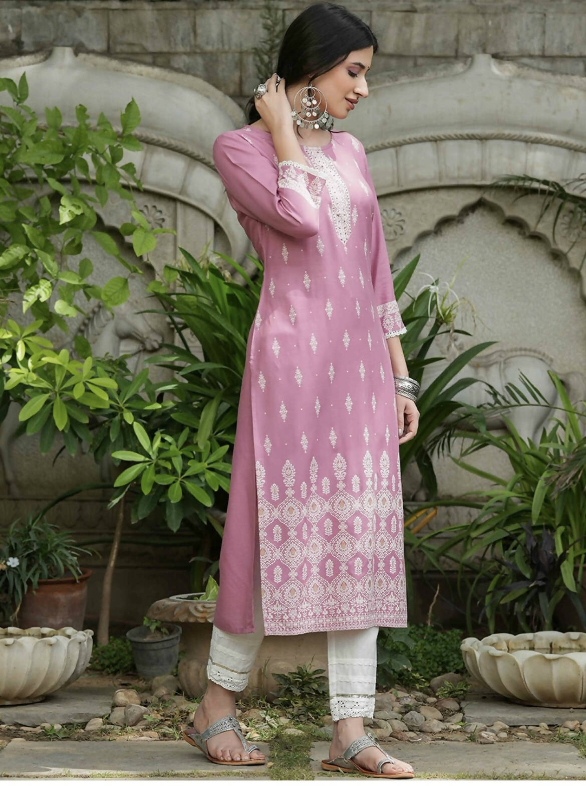 Cheera Embellished Daily Wear Cotton Blend Kurta - Baby Pink - Distacart