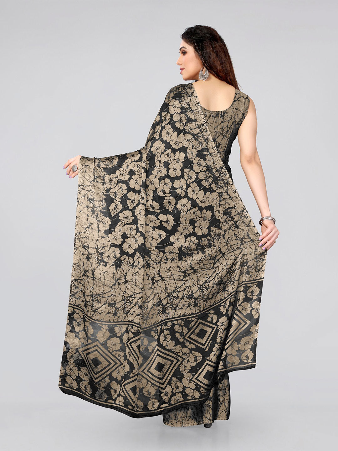 Kalini Black & Beige Floral Saree - Distacart