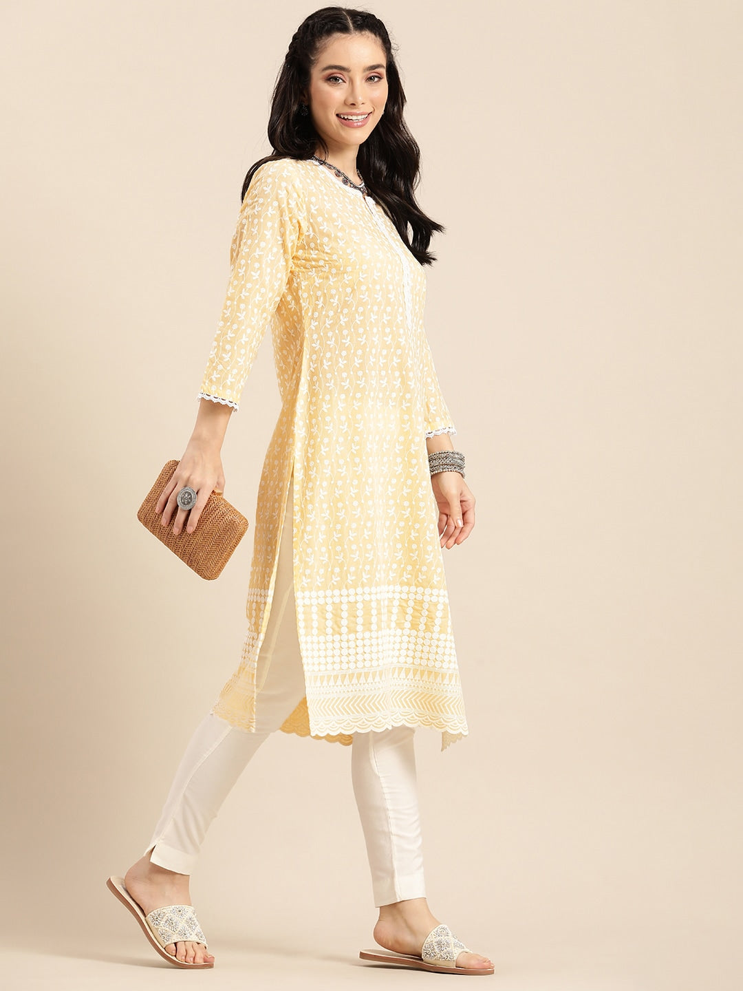 Sangria Women Ethnic Motifs Embroidered Kurta