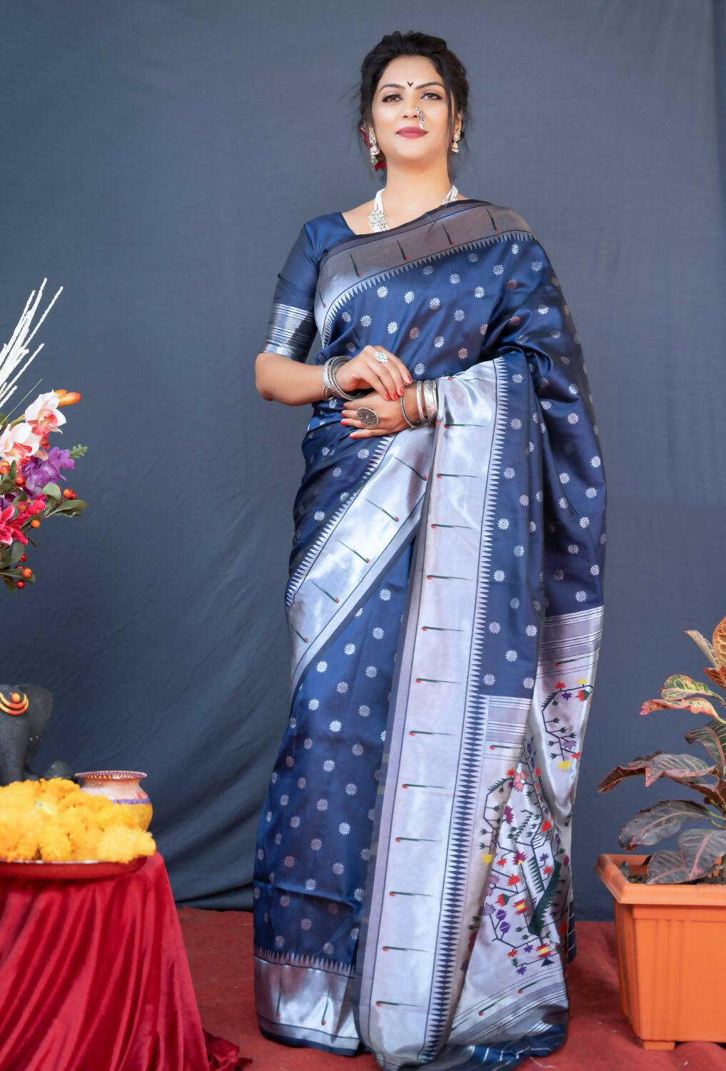 Buy Aastha Fashion Navy Blue Woven Soft Paithani Silk Saree with Blouse  Online at Best Price | Distacart