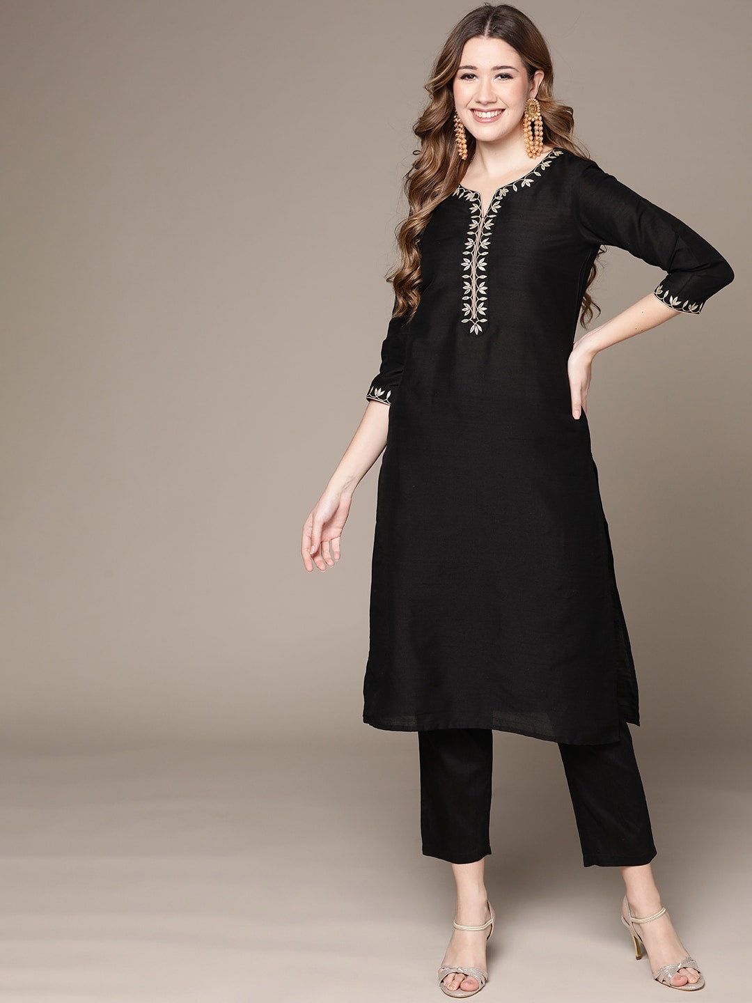 Anubhutee Women Black Ethnic Motifs Embroidered Kurta with Trousers - Distacart