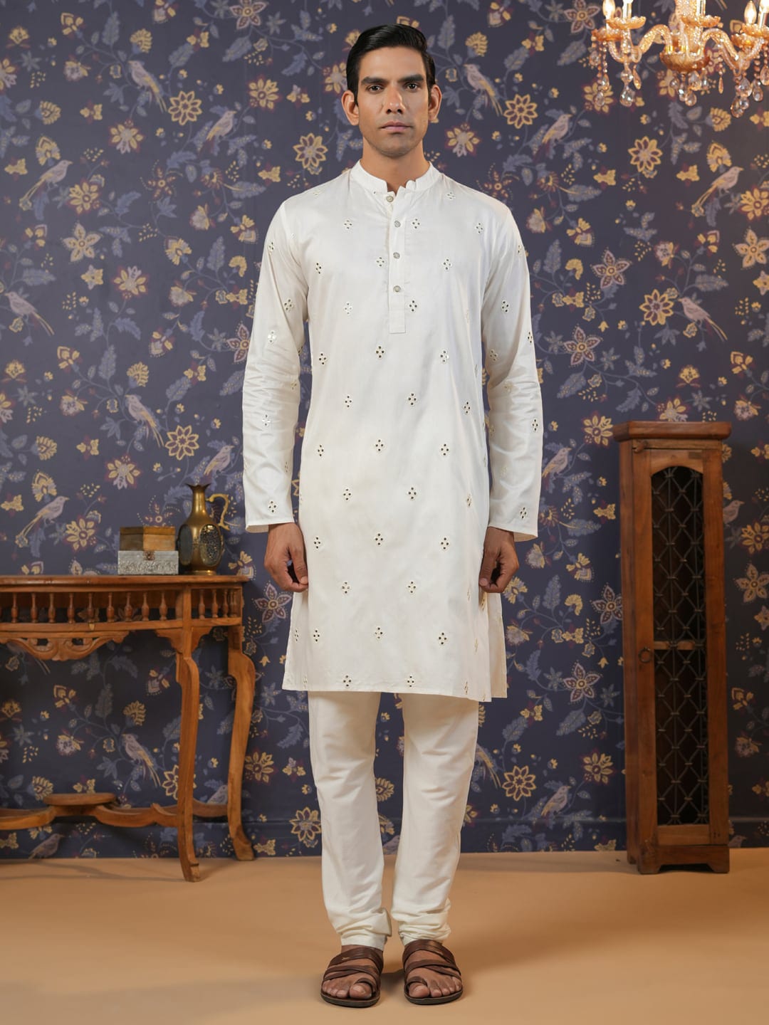 House of Pataudi Men Off White Geometric Embroidered Mirror Work Kurta - Distacart