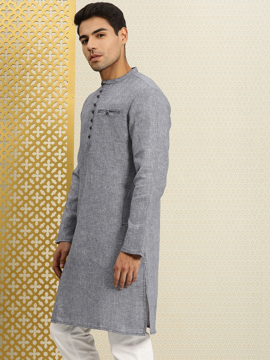 House of Pataudi Men Navy Blue & White Woven Design Straight Kurta - Distacart