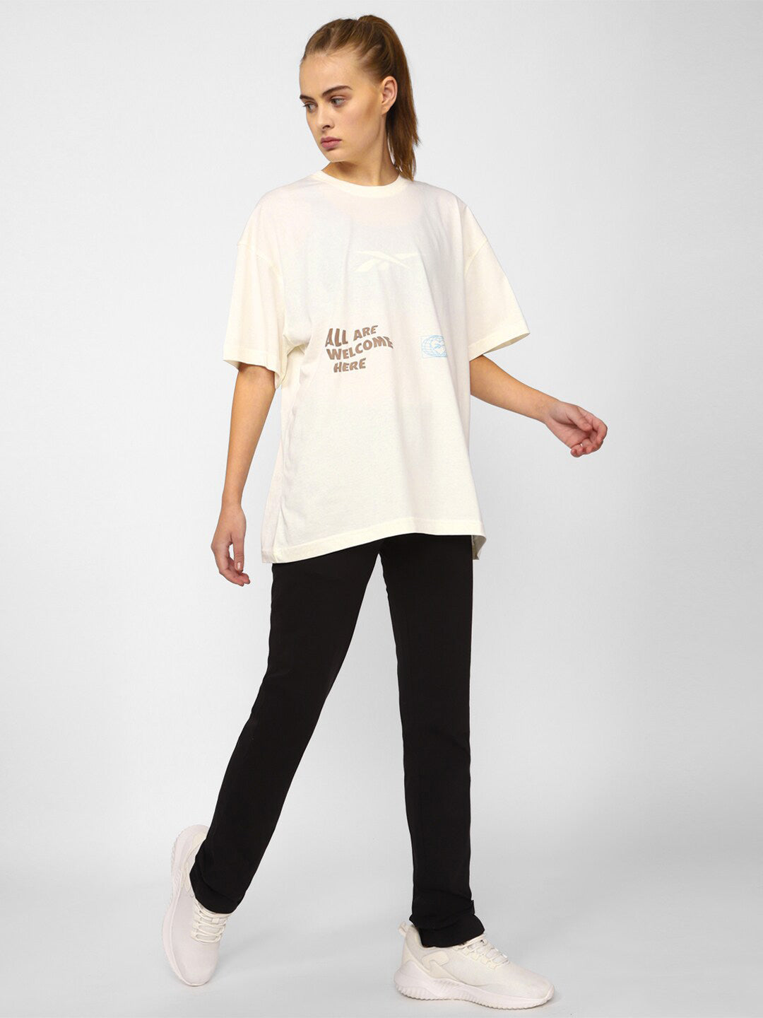 Reebok Printed Pure Cotton Oversized T-Shirt - Distacart