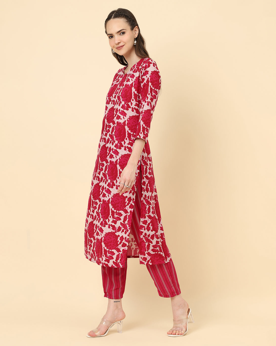 Varanga Women Red Viscose Rayon Printed Regular Kurta With Trousers & Dupatta - Distacart