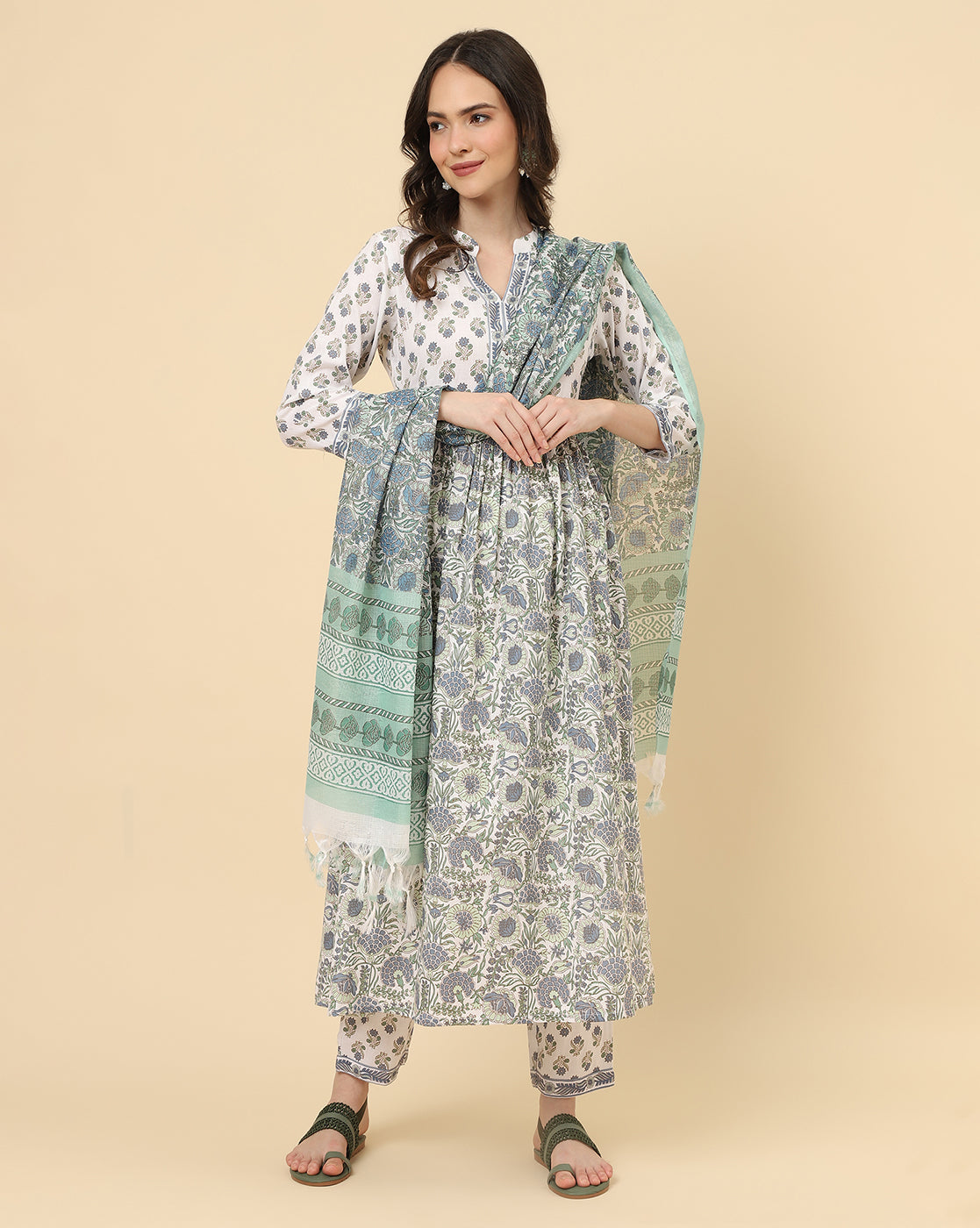 Varanga Women White Viscose Rayon Printed Regular Kurta With Trousers & Dupatta - Distacart