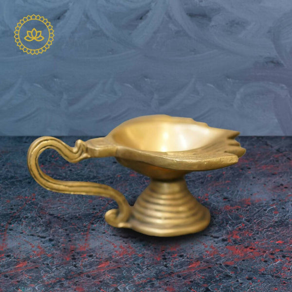 Brass Lotus Arathi Diya - Distacart